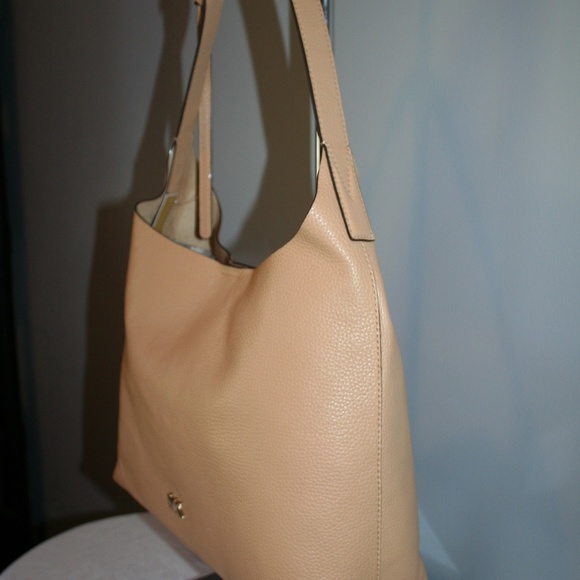 MICHAEL KORS JUNIE MEDIUM HOBO BUTTERNUT LEATHER - Picture 2 of 6